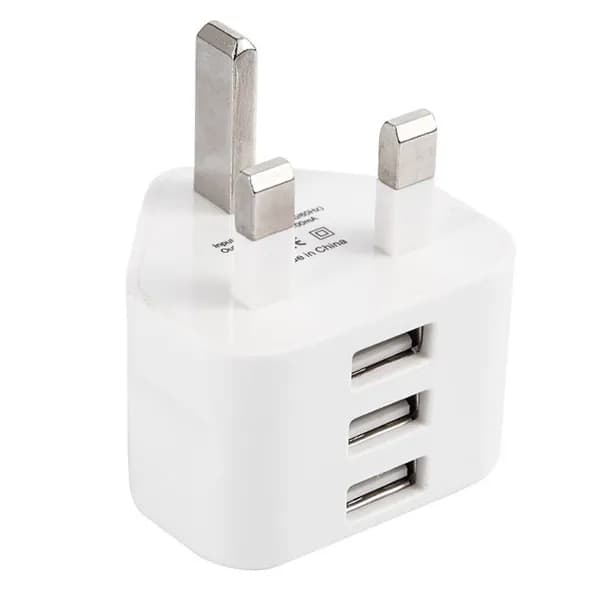 Умный трёхпортовый USB-адаптер питания с британской вилкой, белый