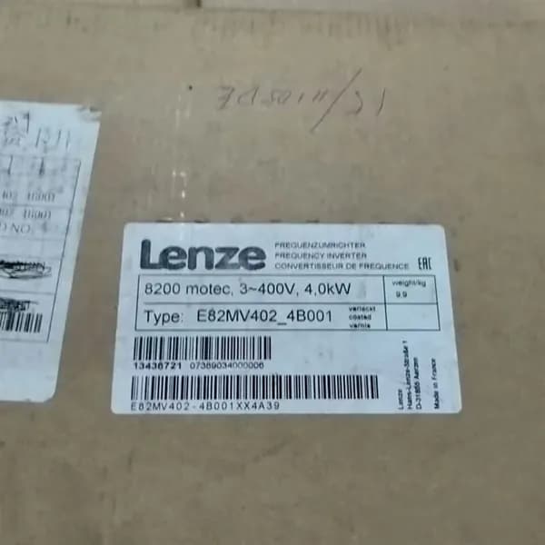 Модуль Lenze E82MV402_4B001