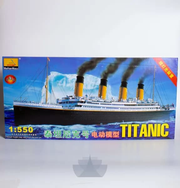 MINIHOBBYMODELS/Пассажирский лайнер "Титаник" масштаб 1:550
