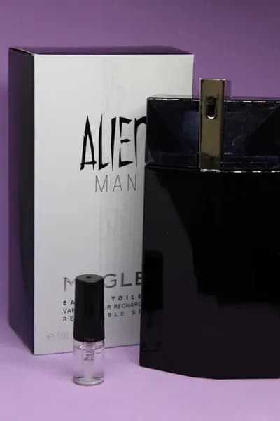Mugler Наливная парфюмерия Туалетная вода Alien Man отливант 2 мл