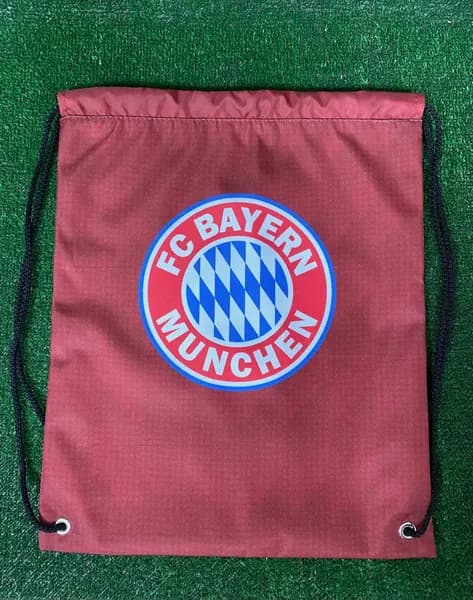 Мешок для сменной обуви футбольный клуб Бавария (FC Bayern Munich). Товар уцененный