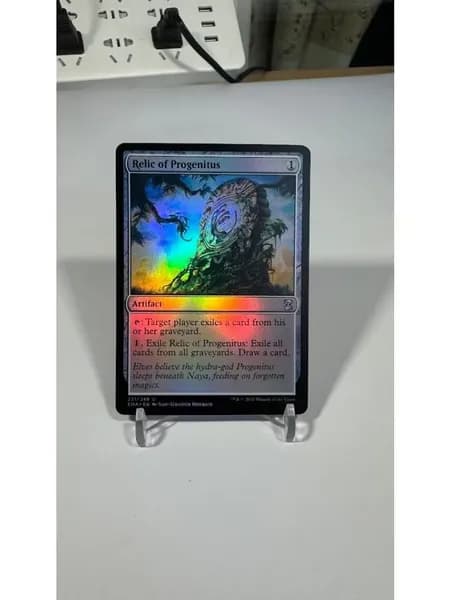 Высококачественная игровая карта Magic The Gathering, подходящая для семейных и дружеских посиделок, поставляется в прозрачном наборе.