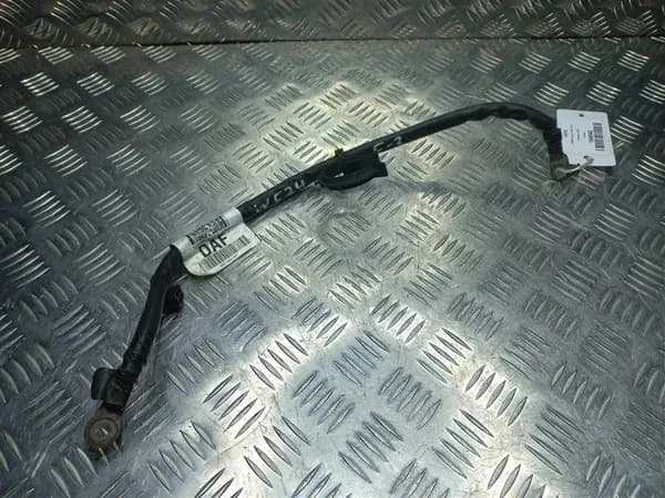 Клемма АКБ Б/У для FORD Focus III (2011 2015) 1742905