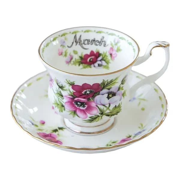Чайная пара Royal Albert. Серия "Цветок месяца". Англия. Костяной фарфор. Клеймо 70-е гг. Сузуран в мае