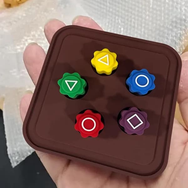 Игровые кости из мягкого ПВХ для настольных игр и вечеринок, 15 штук с тремя треугольными подставками