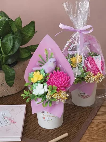 Дофаминовый букет из мыла "Птичка в цветах",1 шт., Подарок на праздник, день рождения, 1 сентября.