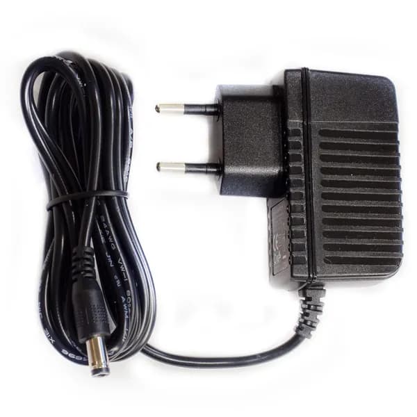 Блок питания Electro-Harmonix (EHX) 9.6V/500mA Power Adaptor