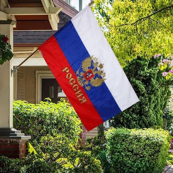 Флаг России 90х150 см из полиэстера с люверсами