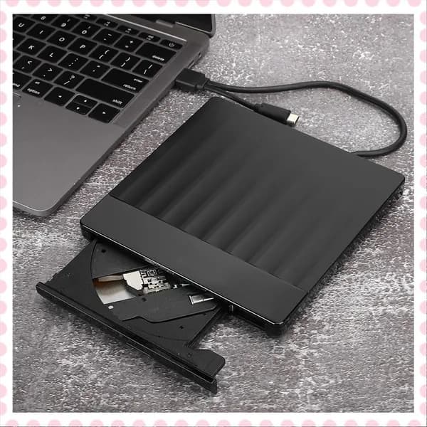 USB-пишущее устройство DVD черное
