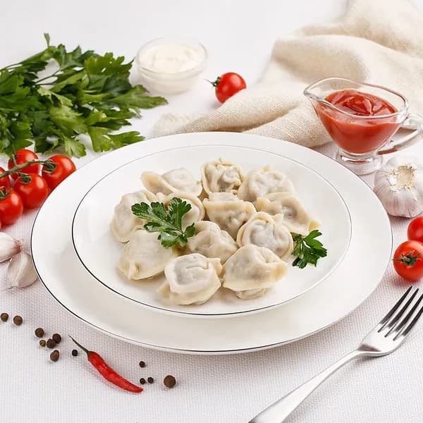 Пельмени с говядиной, свининой, бараниной 800г