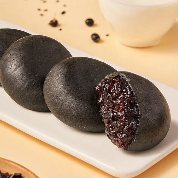 Ячменный пирог с шелковицей (300 г)
