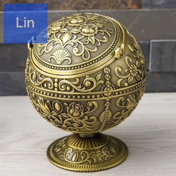Винтажная пепельница