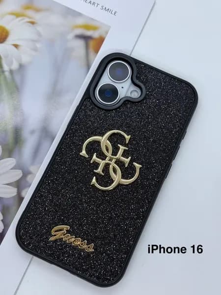Чехол на iPhone 16