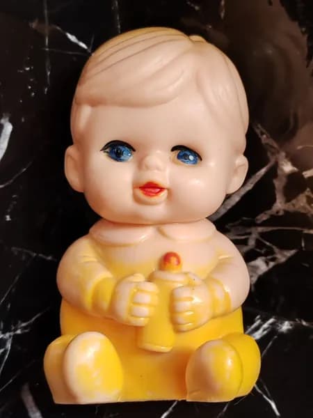 Винтажная резиновая игрушка с пищалкой. Младенец. СССР