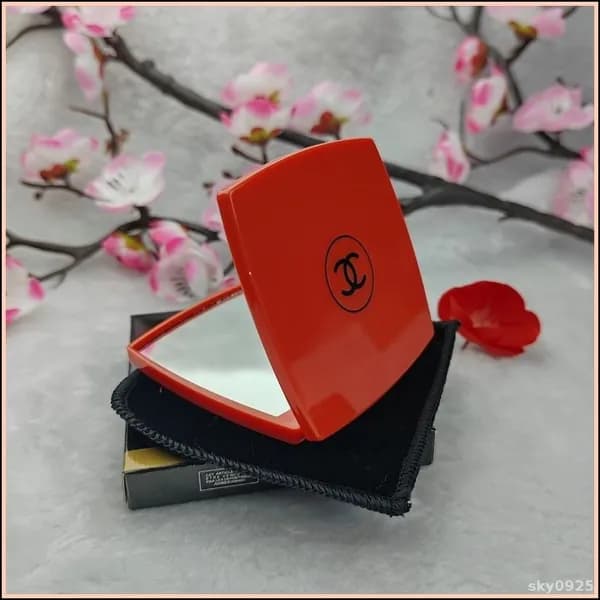 Зеркало гримерное "chanel Зеркало", 1 шт