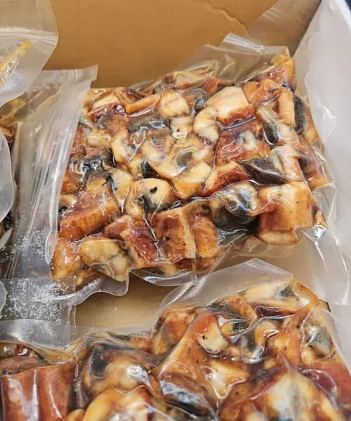 Кусочки филе угря жареное 1,0 кг. (2*0,500 гр ) Замороженные