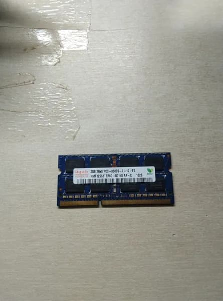 Оперативная память Оперативная память HMT125S6TFR8C - G7 NO AA - C 2GB 2Rx8 PC3 - 8500S-7 - 10 - F2, 1 x 2 ГБ (Оперативная память HMT125S6TFR8C - G7 NO AA - C 2GB 2Rx8 PC3 - 8500S-7 - 10 - F2)