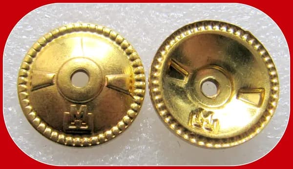 гайка закрутка на знак - МОСШТАМП . шаг м3 ( отличник , парашютист , вдв )