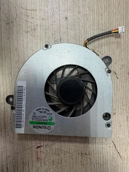 Б/y Вентилятор (кулер) для ноутбука Acer Aspire 5241 5332 5334 5516 5517 5532 5541 5732 5734 7715 Emachines D720 E420 E430 E525 E527 E625 E627 E630 E725