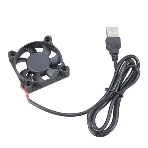 Портатив-ный преобразователь USB 5V размером 50x50x10 мм для простого телевизора и маршрутизатора