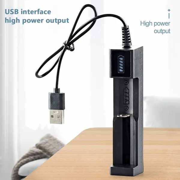 Умное зарядное устройство для литиевых аккумуляторов 18650 с USB-входом и защитой