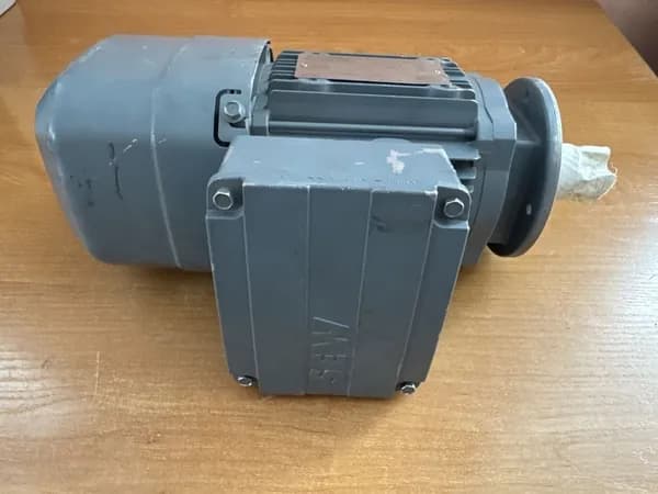 Электродвигатель переменного тока SEW-EURODRIVE DRS71M4BE1/FG/TF