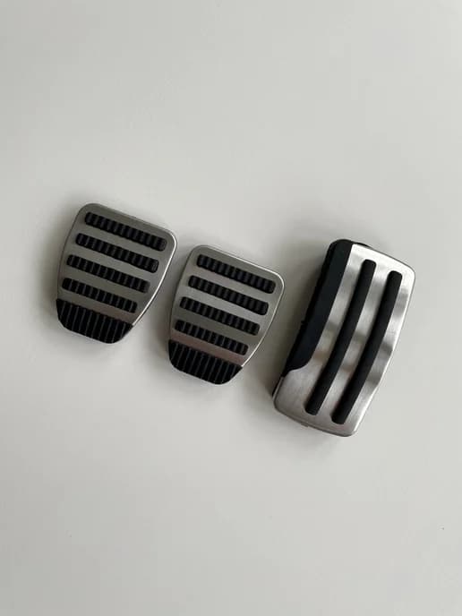 Накладки на педали Nissan (ЧИТАТЬ ОПИСАНИЕ )