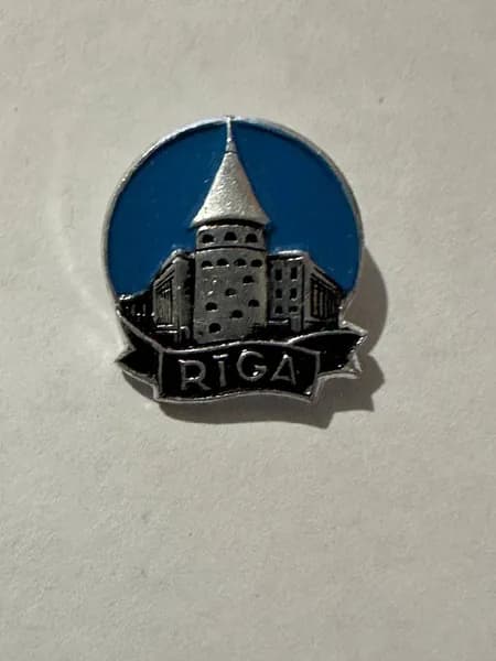 Значок RIGA, Рига, архитектурный мотив, 2х2 см, винтажный коллекционный значок