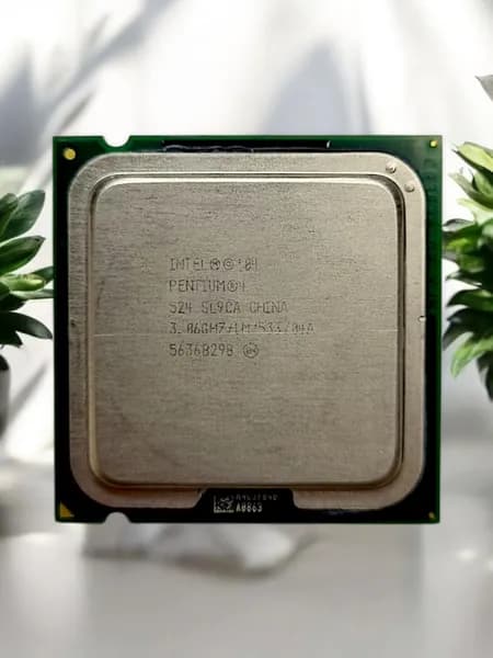 Процессор Socket LGA 775 Pentium 4 524. Товар уцененный