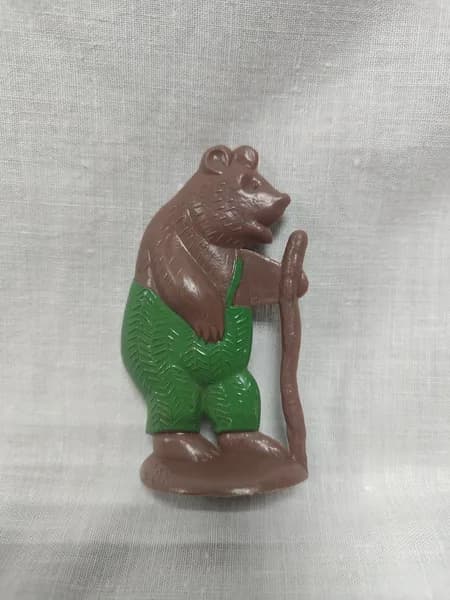 Винтажная, детская игрушка Медведь с посохом. СССР. Колкий пластик