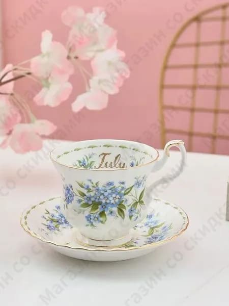 Чайная пара Royal Albert. Серия "Цветок месяца". Англия. Костяной фарфор. Клеймо 70-е гг. Сузуран в мае