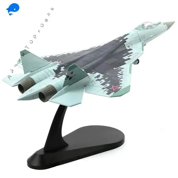 Модель самолета Су-57 в масштабе 1/100 подойдет для подарков, личных коллекций и просто любителей.