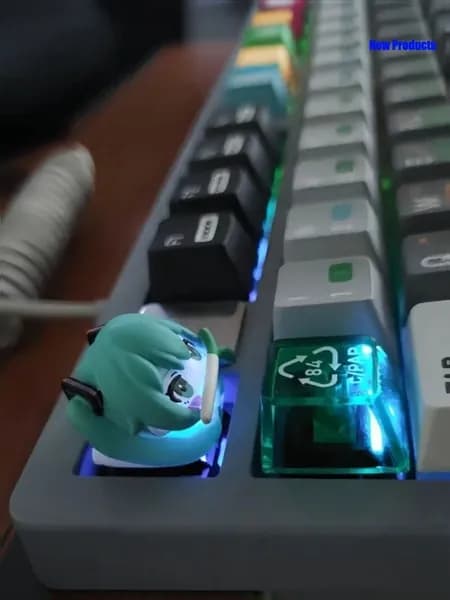 Эксклюзивный синтезатор Bandai Hatsune Miku