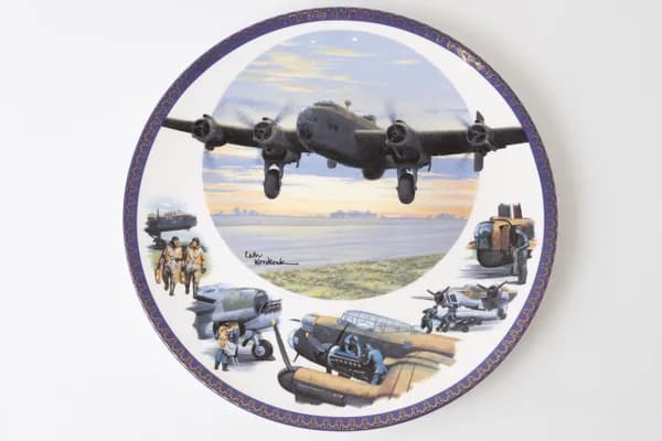 Коллекционная тарелка Бомбардировочное командование (Bomber Command)
