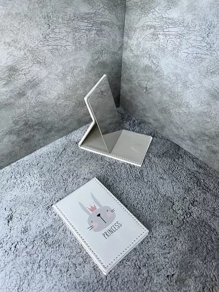 Зеркальце карманное складное принцесса