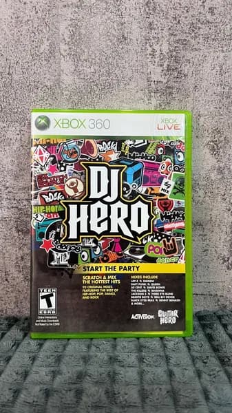 Игра Dj Hero. Издание на диске. Английская версия на xbox 360
