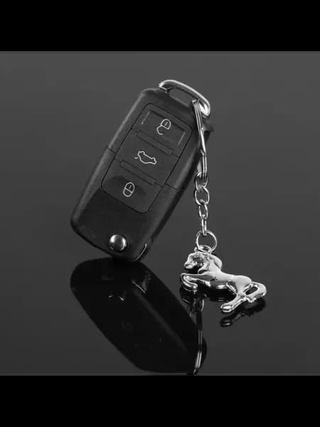 Брелок для автомобильных ключей Cartage мустанг хром
