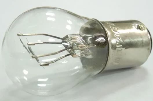 Лампа 12V P21/5W 2-х контакт. (BAY15D) смещ. по высоте (500)