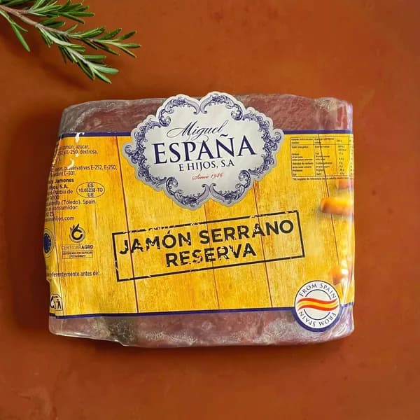 Хамон серрано Espana, до 550 гр. (отрез от заводского куска в вакууме)