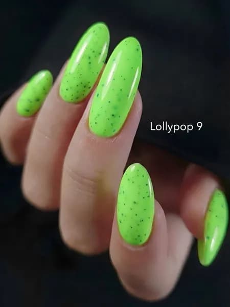 Гель-лак ELPAZA Lollipop 09 до 12.2026г. Конфетные цвета, с эффектом перепелиного яйца (черные крапинки) 10ml.