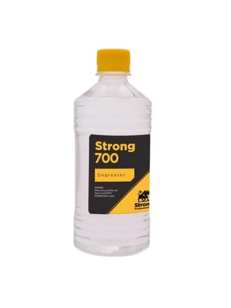 Обезжириватель Нефтехимик Strong 700, 0.5 л, для металла, краски и лака