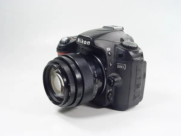 Полнокадровый портретный объектив МС Юпитер-9 f/2 85мм Адаптирован под Nikon Никон. Бесконечность