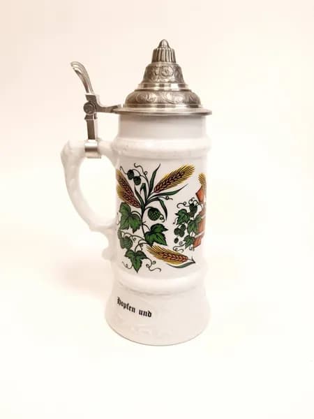 Кружка из фарфора с откидной крышкой винтажная, ГДР, 1980-е