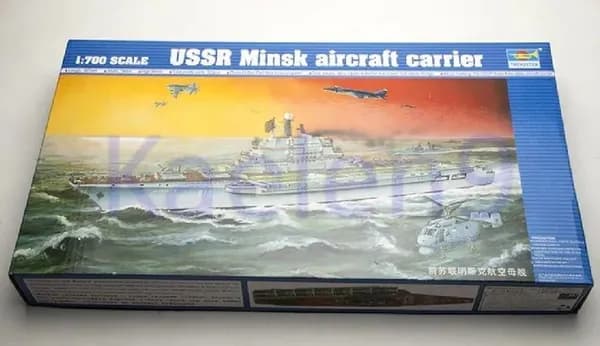 1/700 05703 СССР Авианосец Минск Корабль
