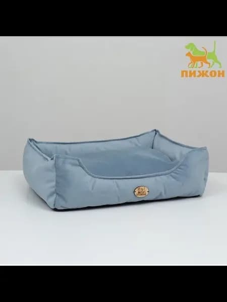 Комфортная велюровая лежанка для питомца
