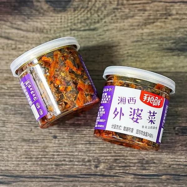 Китайские закуски Азиатские продукты: острые маринованные листья капусты бабушкина капуста