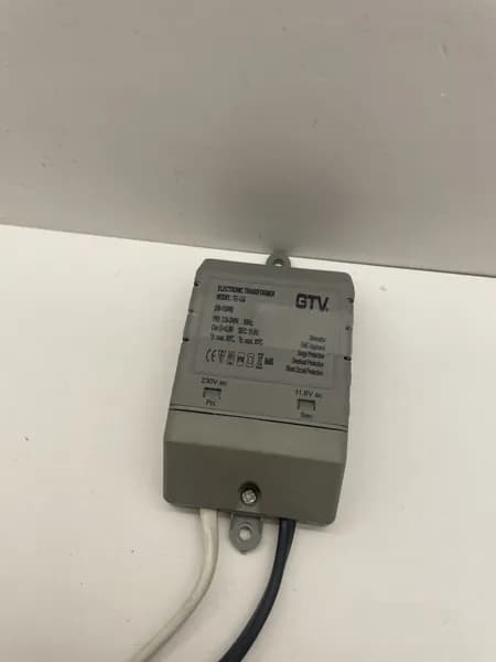 Трансформатор электронный GTV, TE-150, (50-150W), PRI: 220-240V, 50hz.