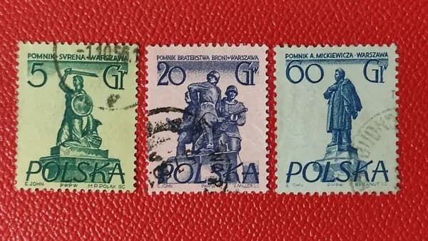 Марки Польша 1955. "Варшавские статуи и памятники". Гашение - См фото.