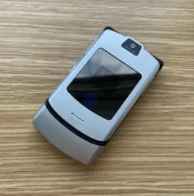 Motorola Смартфон , Mini-SIM, серебристый