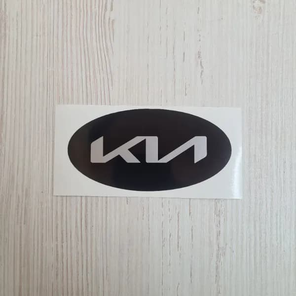 Наклейка KIA / КИА вместо эмблемы 15х7,5 см